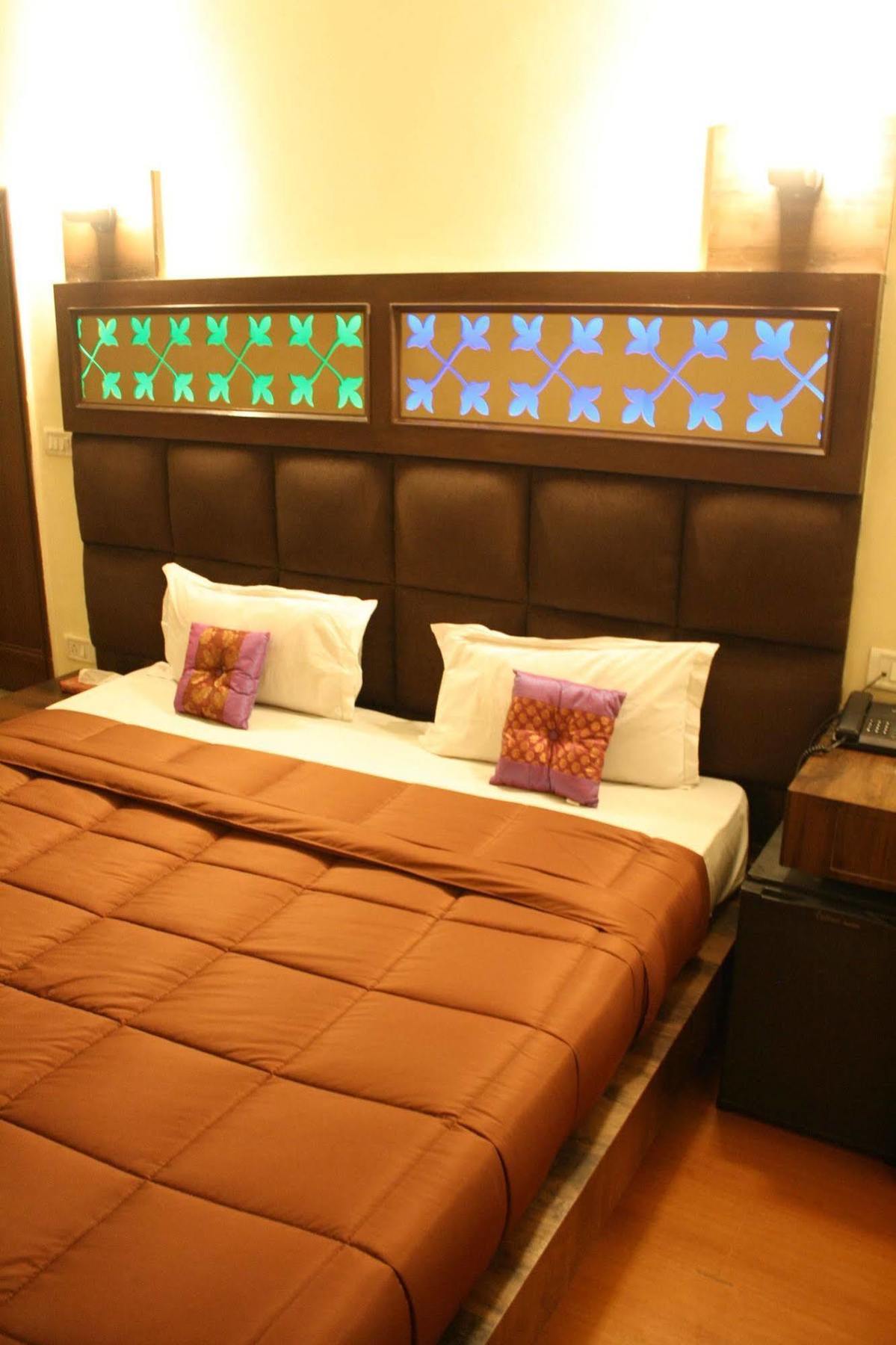 Hotel Shalimar Jaipur Bagian luar foto