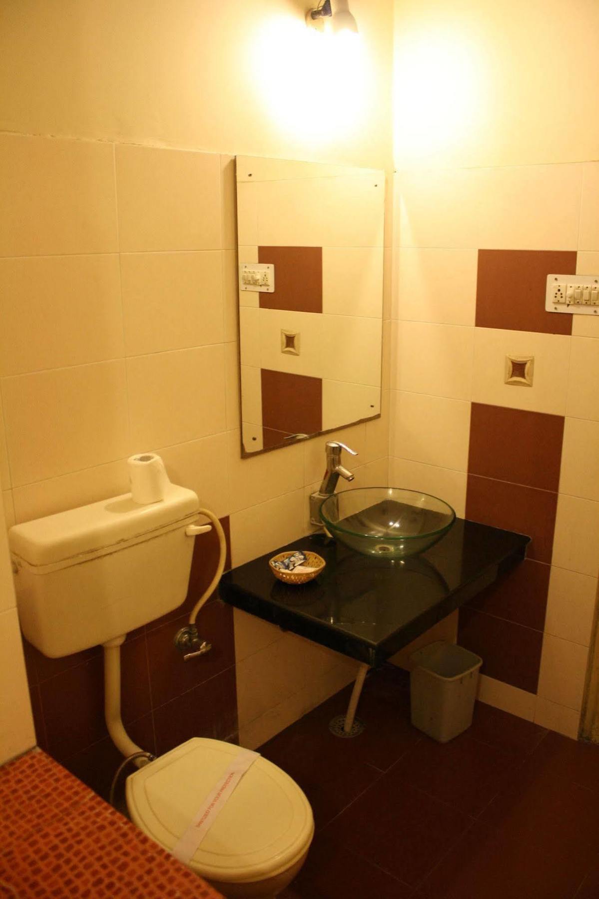 Hotel Shalimar Jaipur Bagian luar foto
