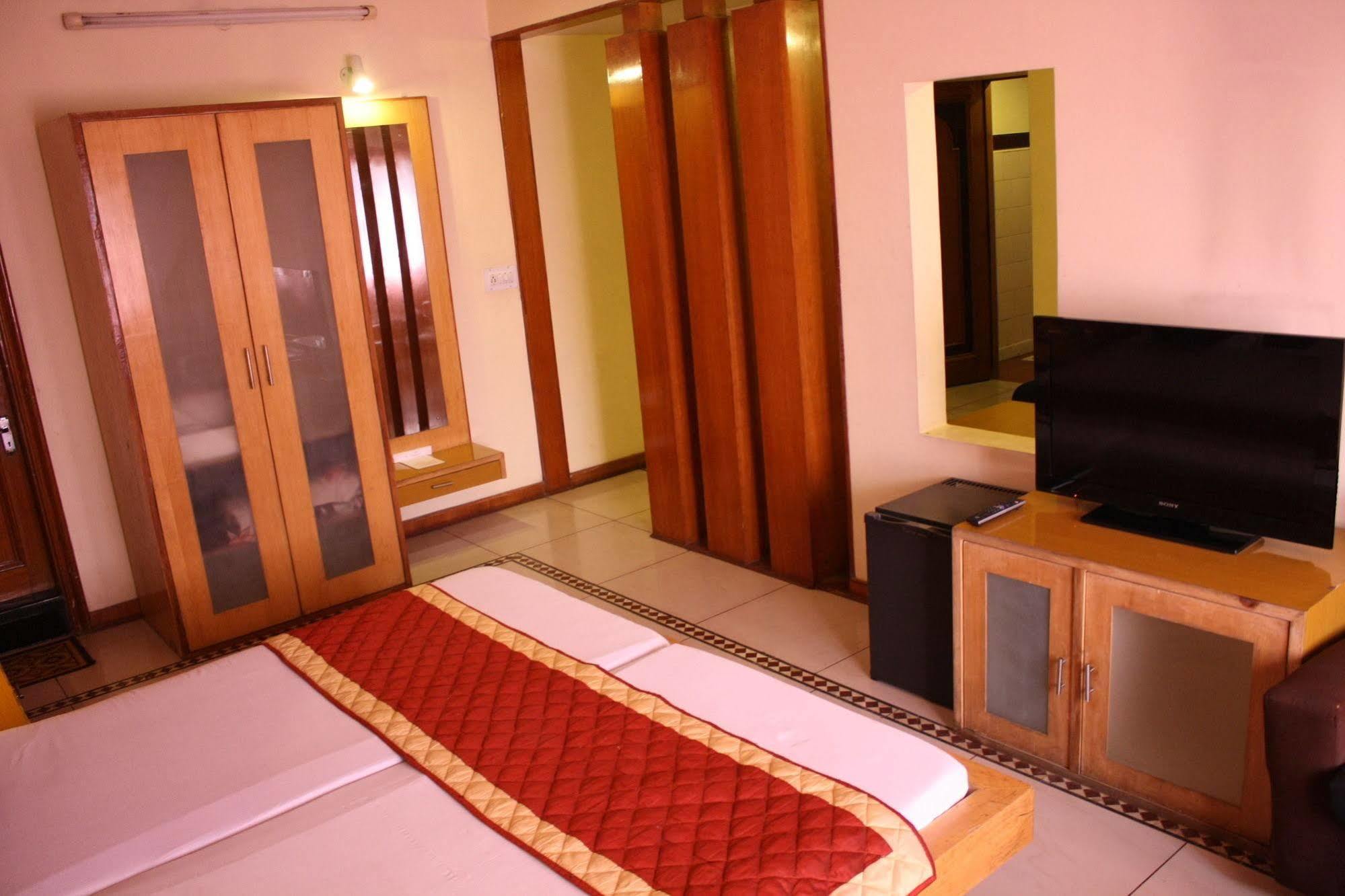 Hotel Shalimar Jaipur Bagian luar foto
